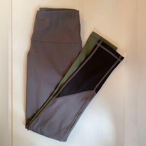 Workout leggings size XXS grey and green stretchy thick material